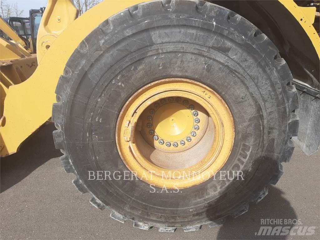 CAT 972M XE Wielladers