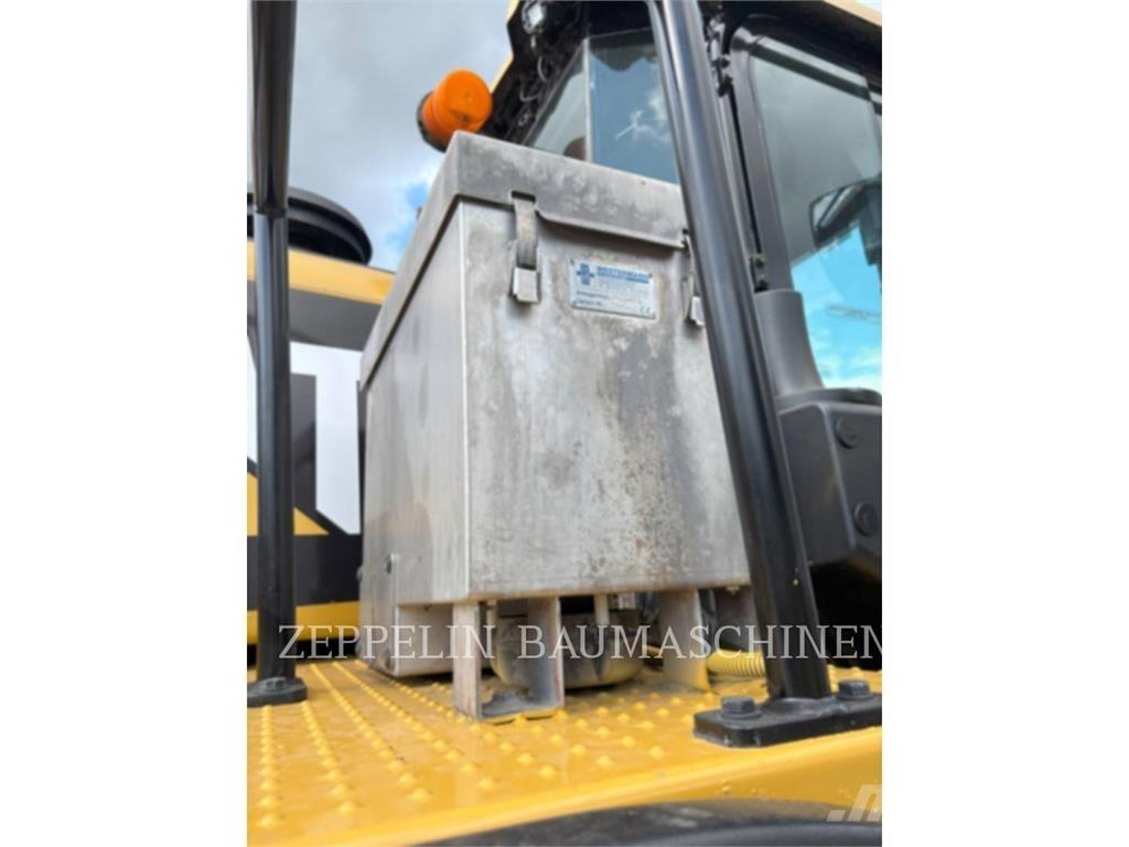 CAT 972MXE Wielladers