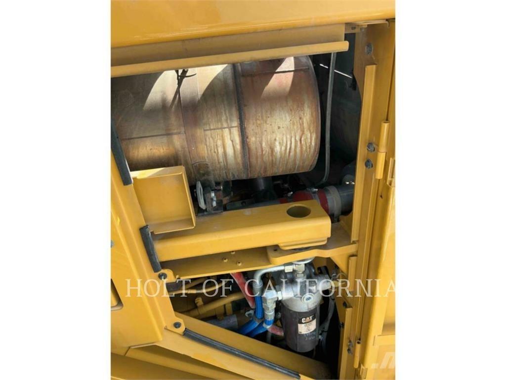 CAT 988K Wielladers