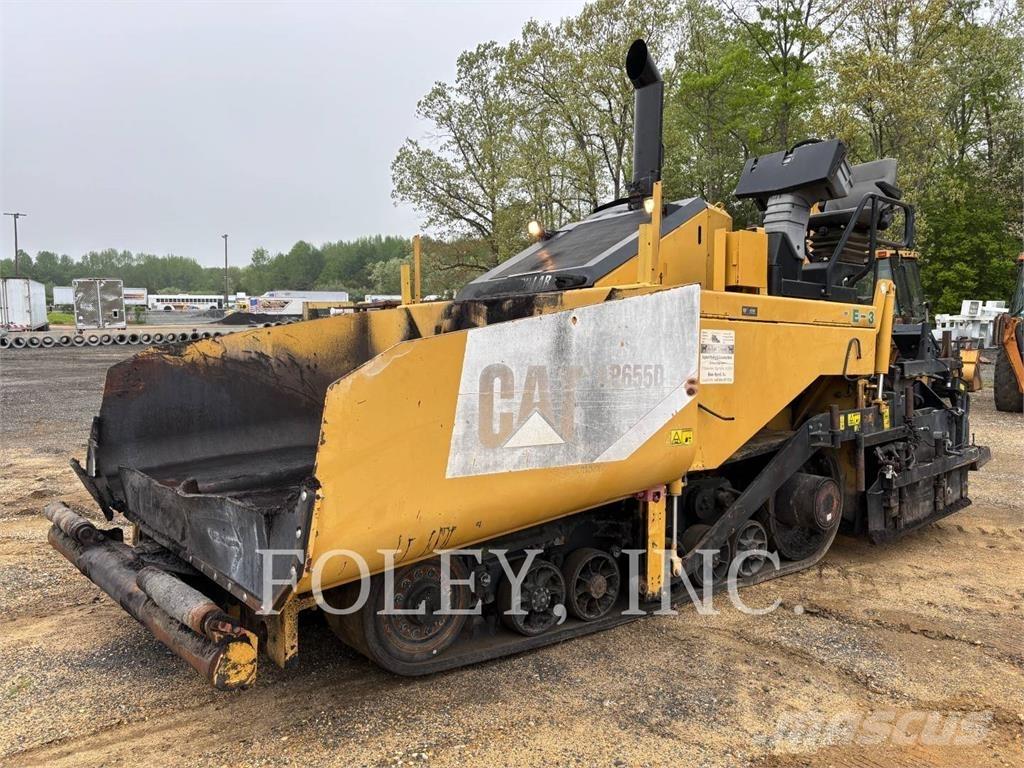 CAT AP-655D Asfaltafwerkmachines