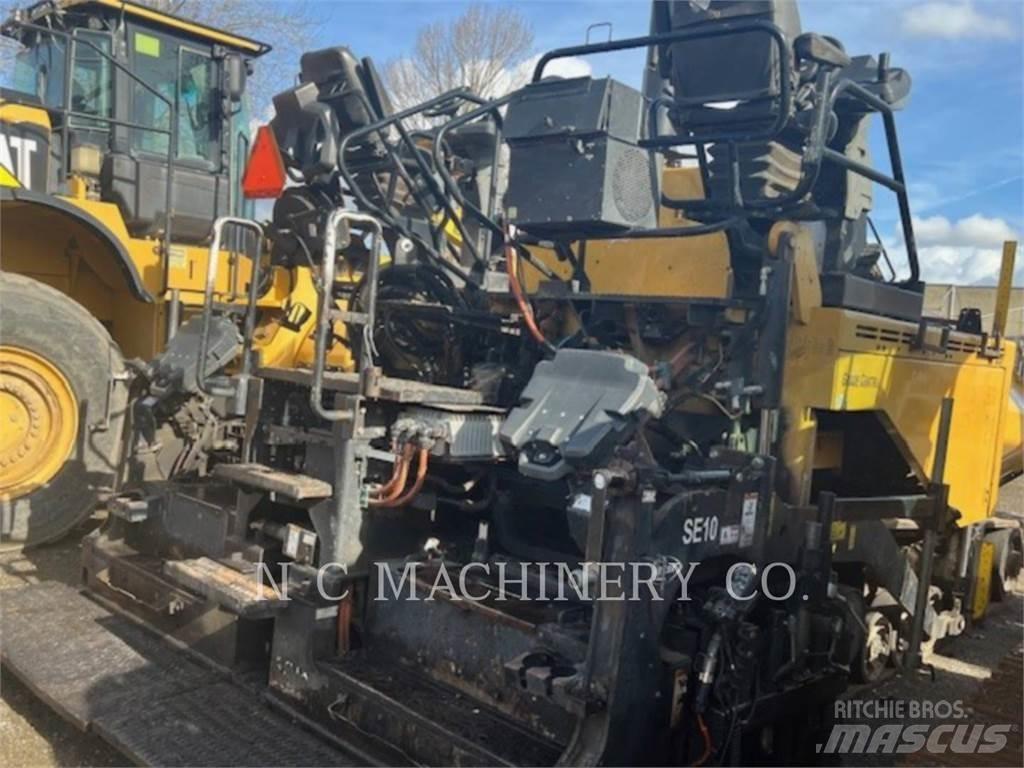 CAT AP1055F Asfaltafwerkmachines