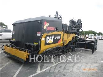 CAT AP1055F SPRAY PAVER Asfaltafwerkmachines