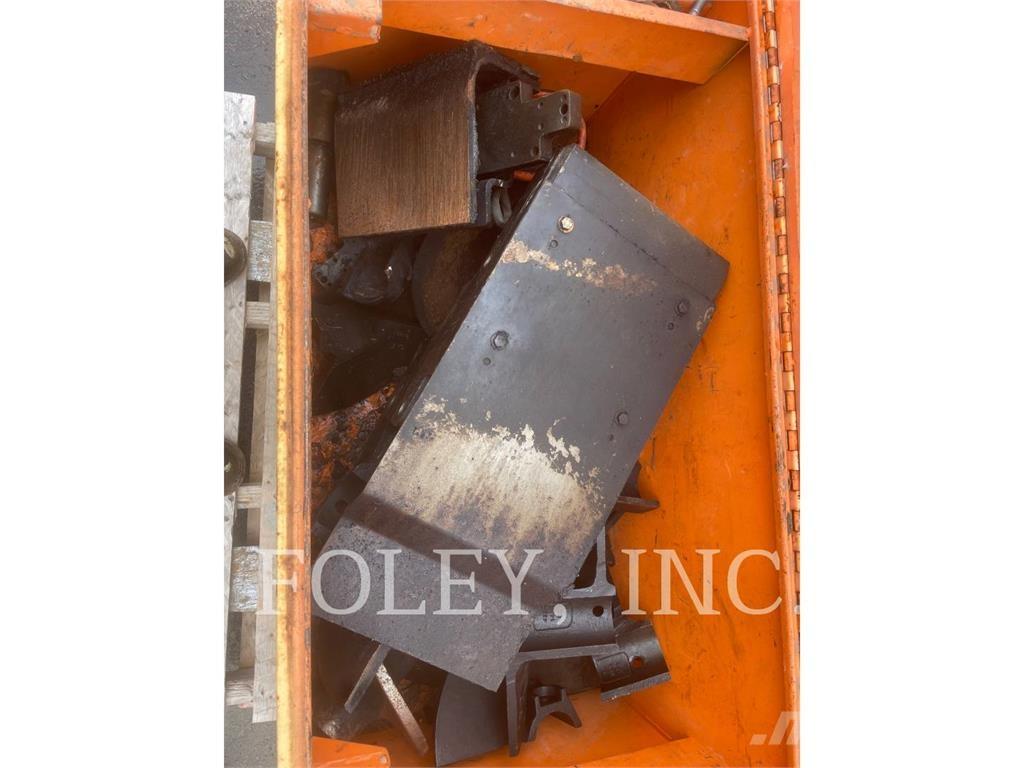CAT AP555F Asfaltafwerkmachines
