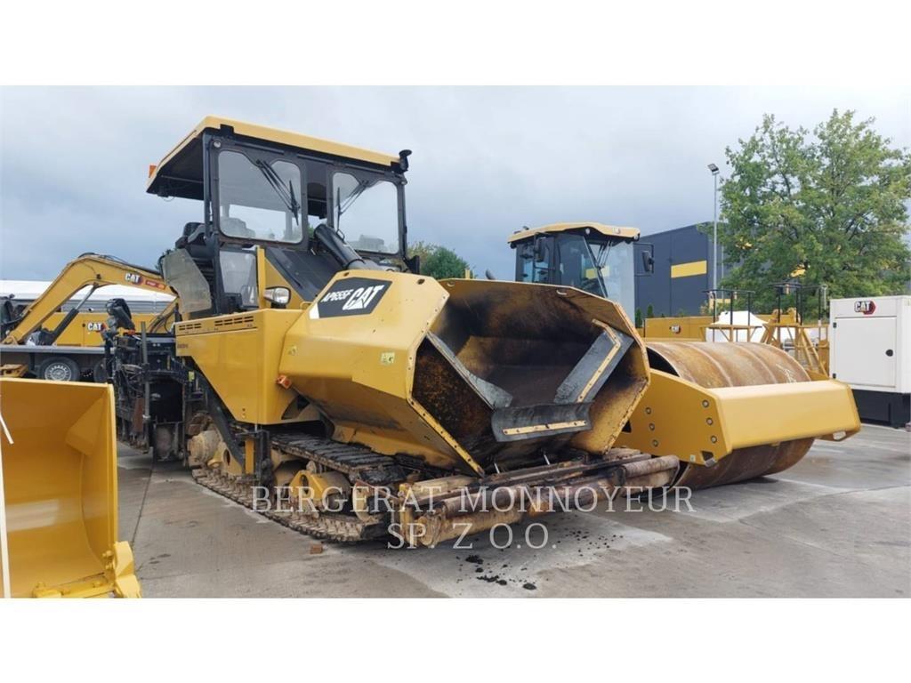 CAT AP655F Asfaltafwerkmachines