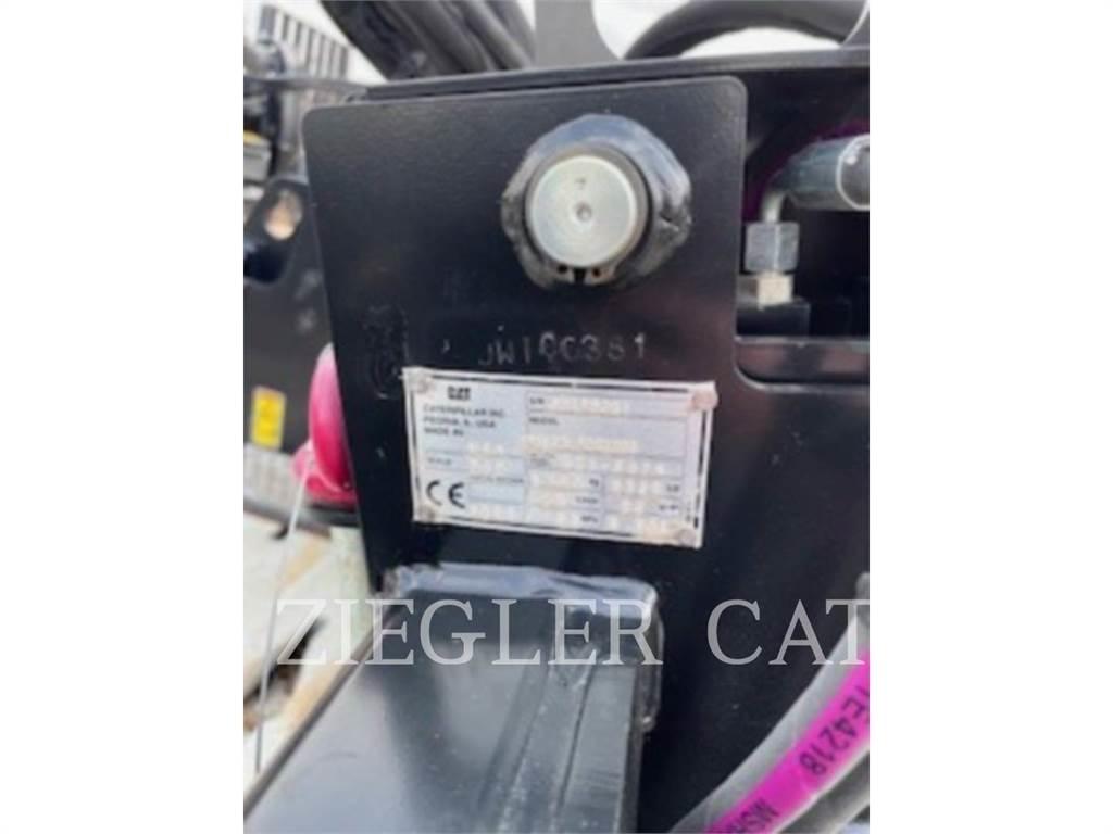 CAT BH130 Graafarmen