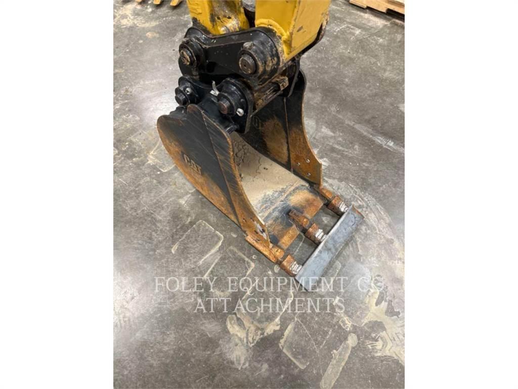 CAT BK303P16 Rupsgraafmachines