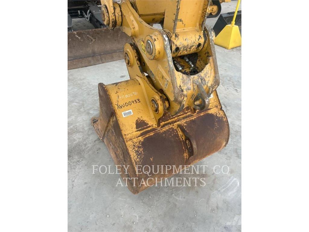 CAT BK315Q36 Rupsgraafmachines