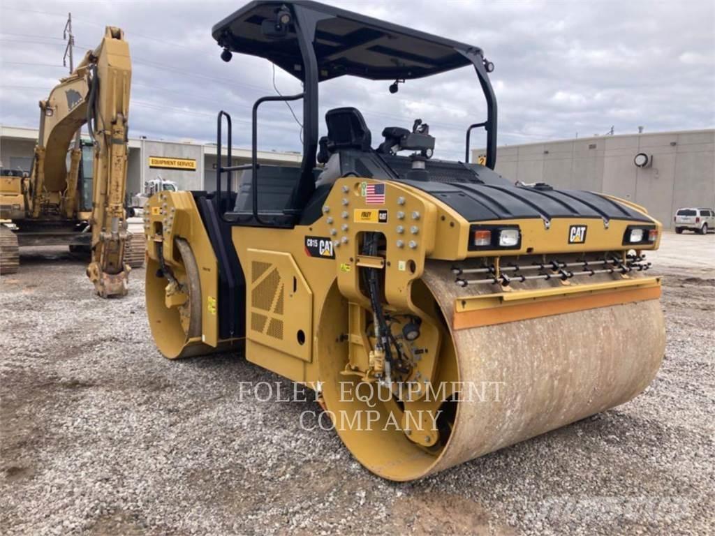 CAT CB15-01 Grondverdichtingsmachines