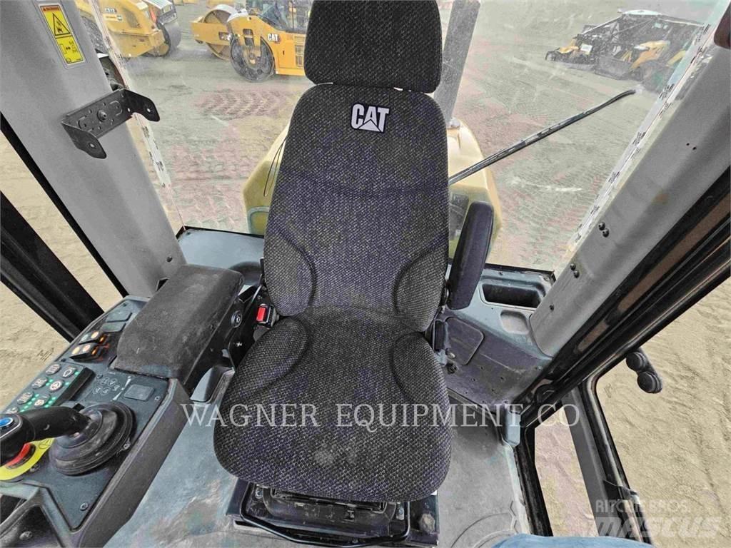 CAT CP56B Grondverdichtingsmachines