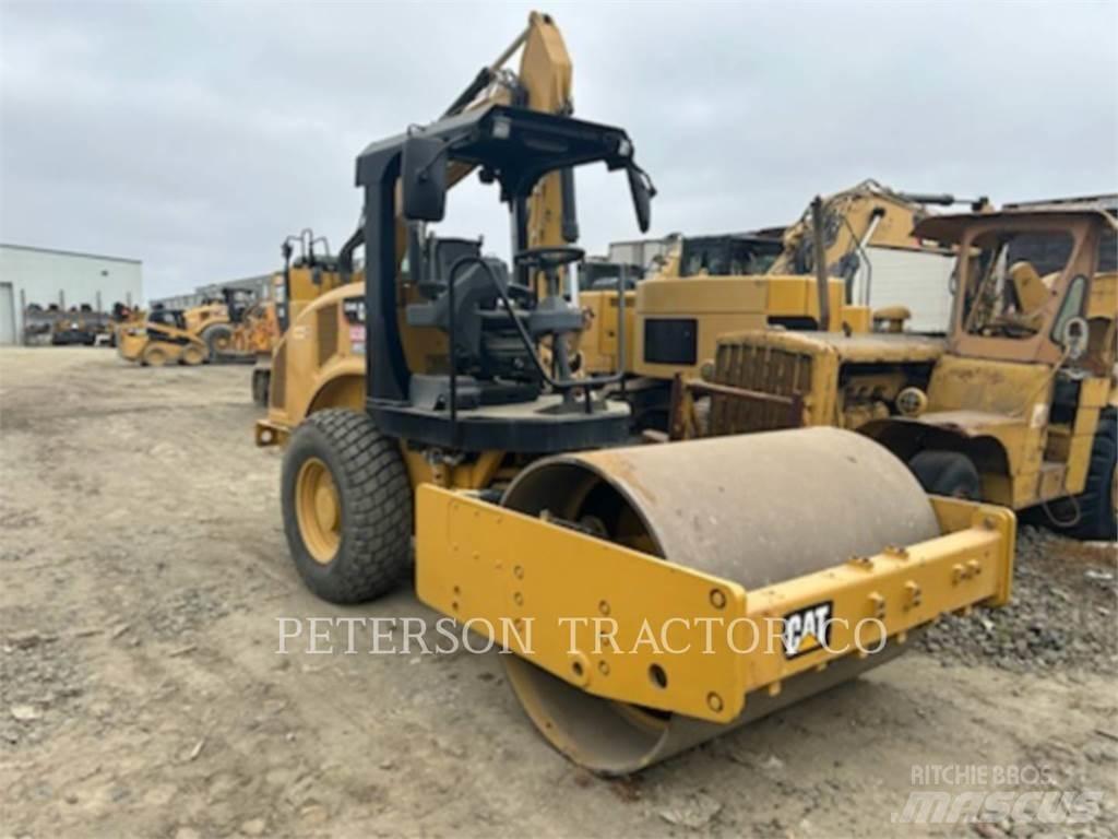 CAT CS44B Asfaltafwerkmachines