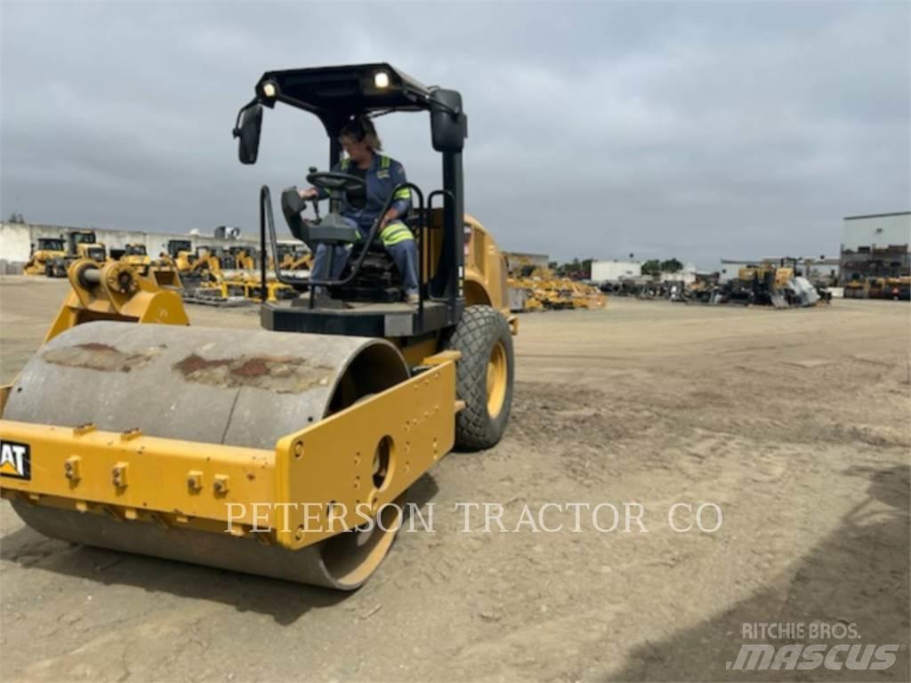 CAT CS44B Asfaltafwerkmachines