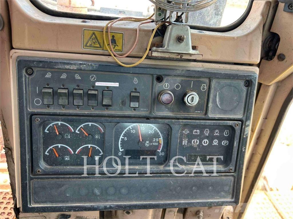 CAT D10R Rupsdozers