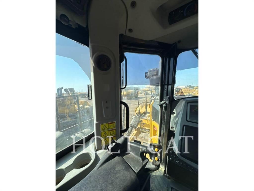 CAT D10T SS Rupsdozers