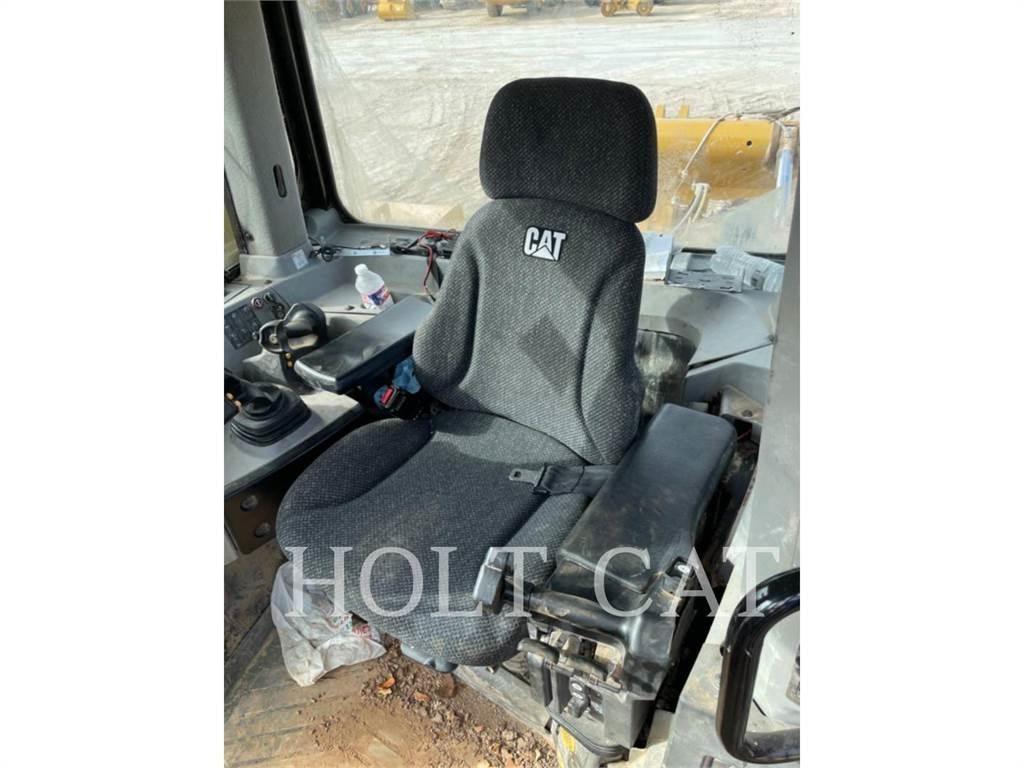 CAT D10T SS Rupsdozers