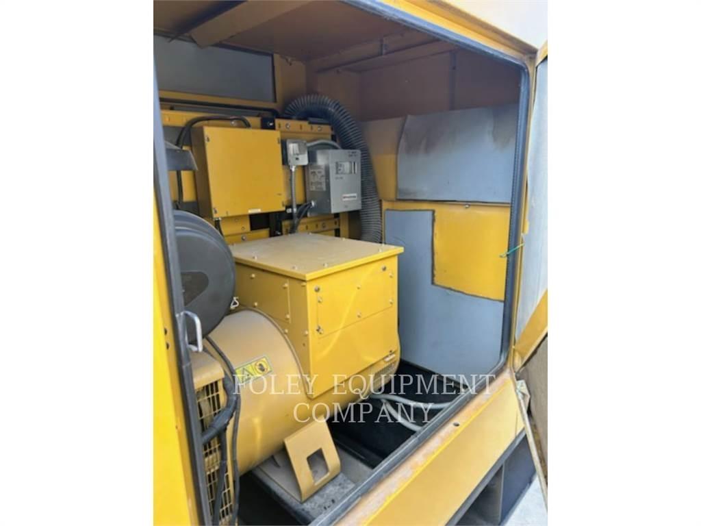 CAT D150-8 Diesel generatoren