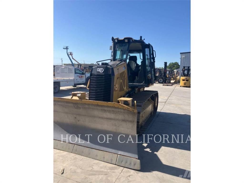 CAT D3 Rupsdozers
