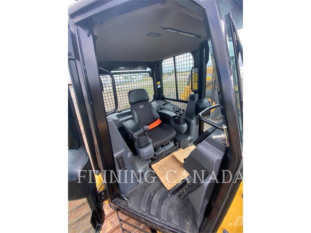 CAT D3-12 Rupsdozers