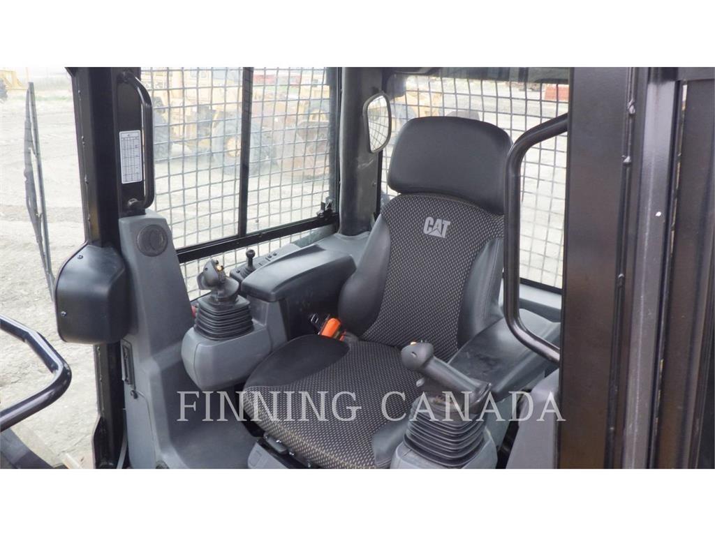 CAT D3-12 Rupsdozers