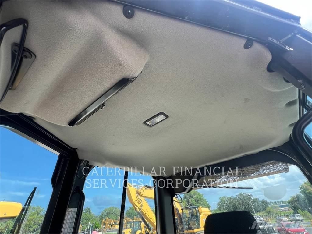 CAT D3-12LGP Rupsdozers