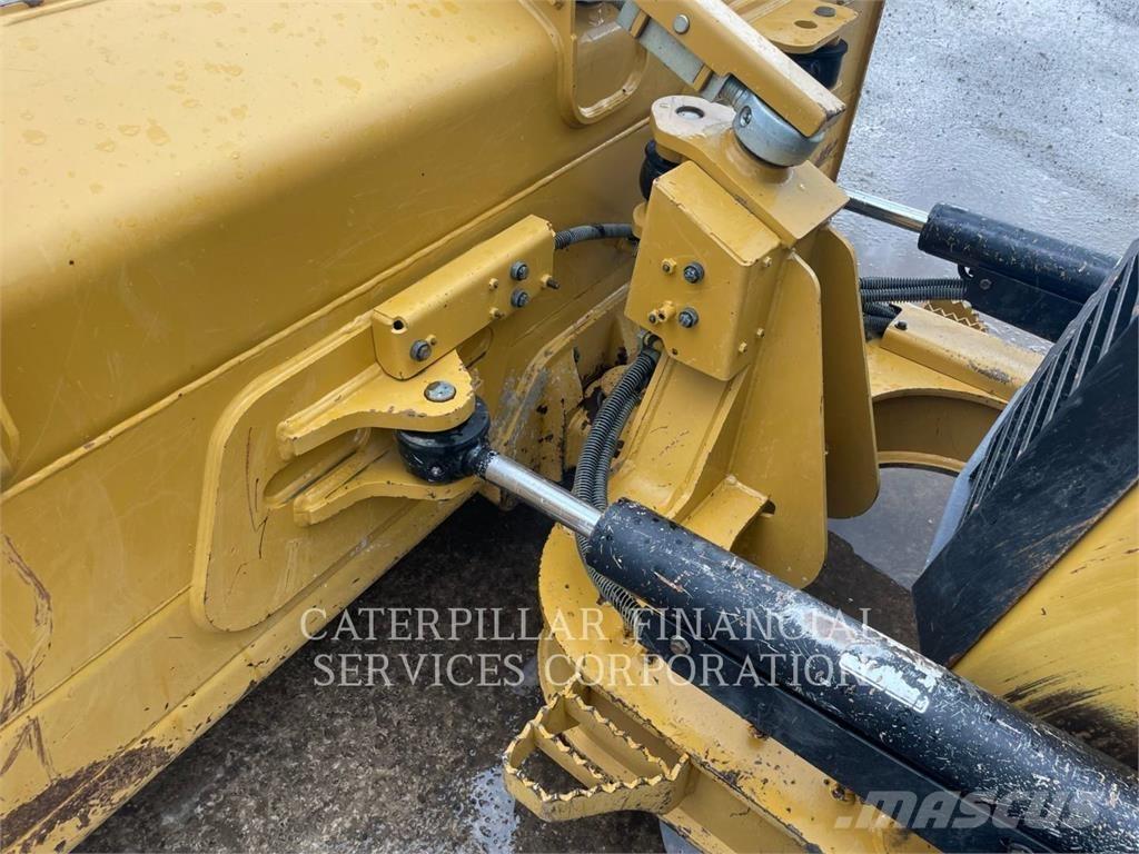 CAT D312 Rupsdozers