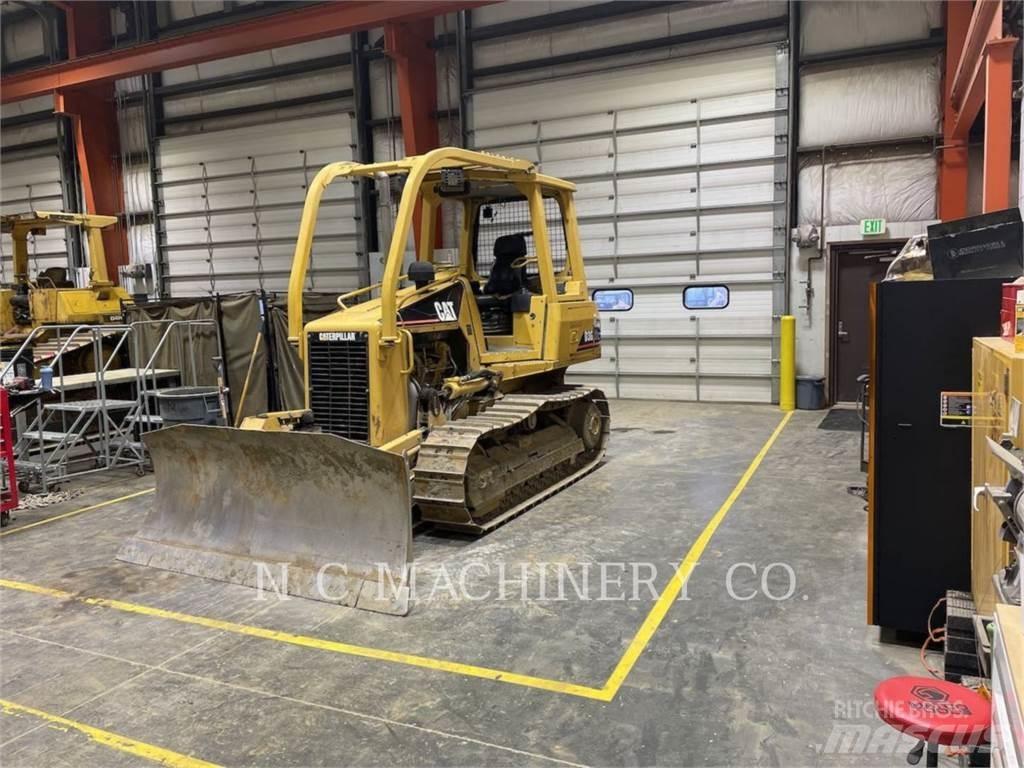 CAT D3G XLCN Rupsdozers