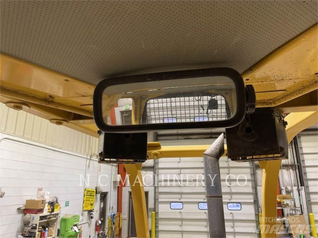 CAT D3G XLCN Rupsdozers