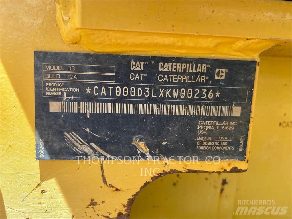 CAT D3XL Rupsdozers
