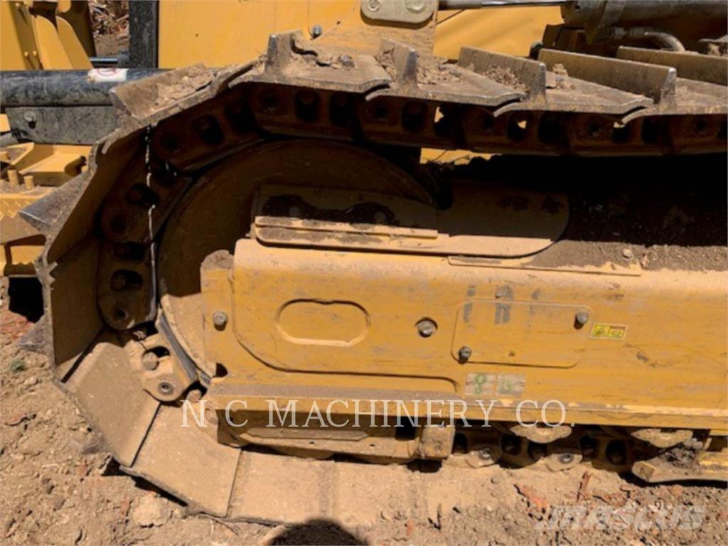CAT D3XLCB Rupsdozers