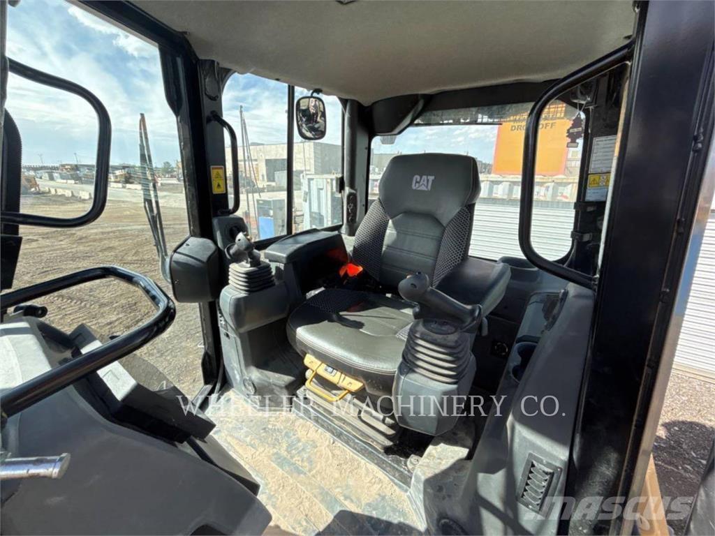 CAT D4 XL Rupsdozers