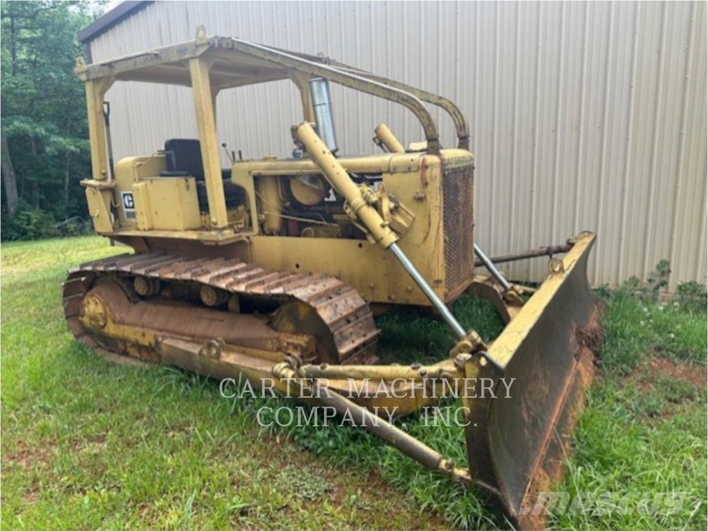 CAT D5 Rupsdozers