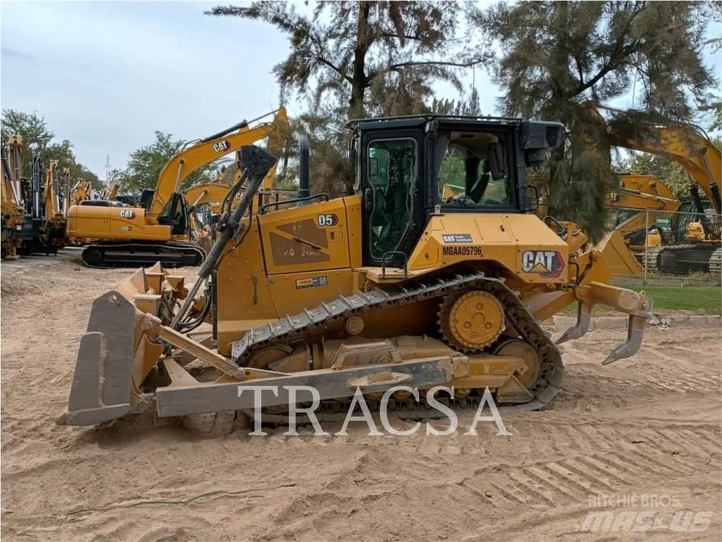CAT D5 Rupsdozers