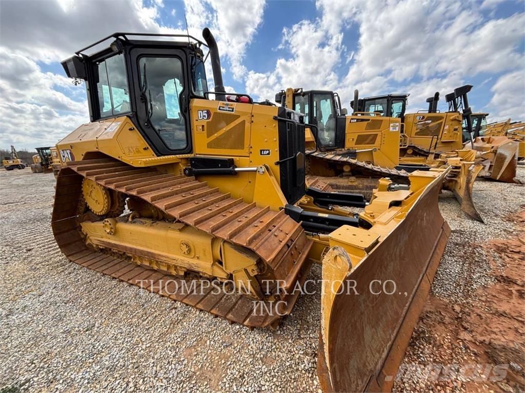 CAT D5 Rupsdozers