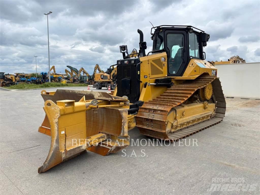 CAT D5 Rupsdozers