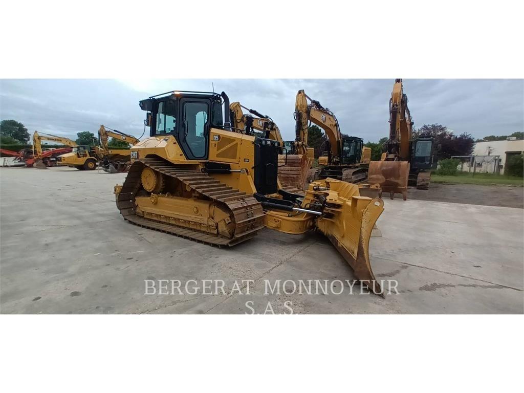 CAT D5 Rupsdozers
