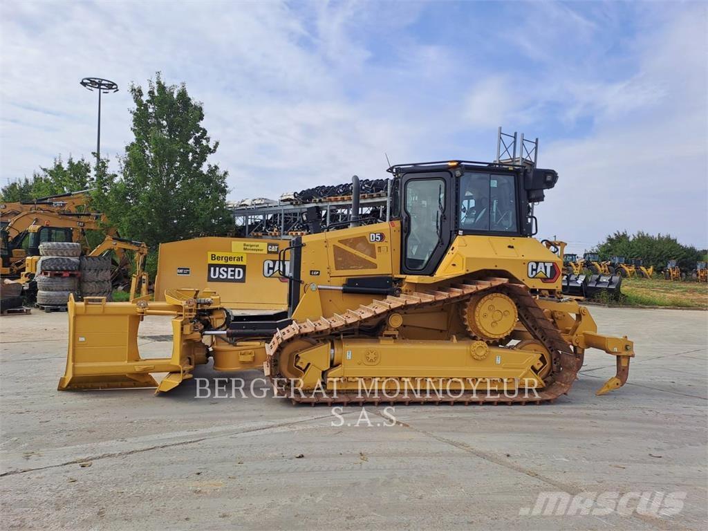 CAT D5 Rupsdozers