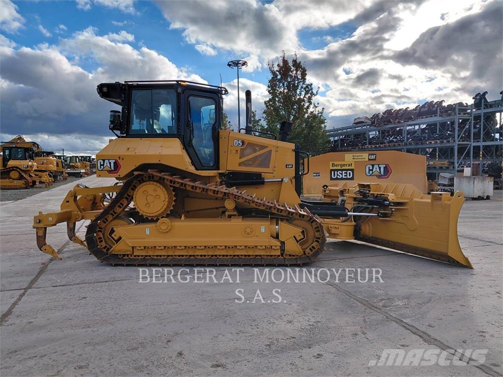 CAT D5 Rupsdozers