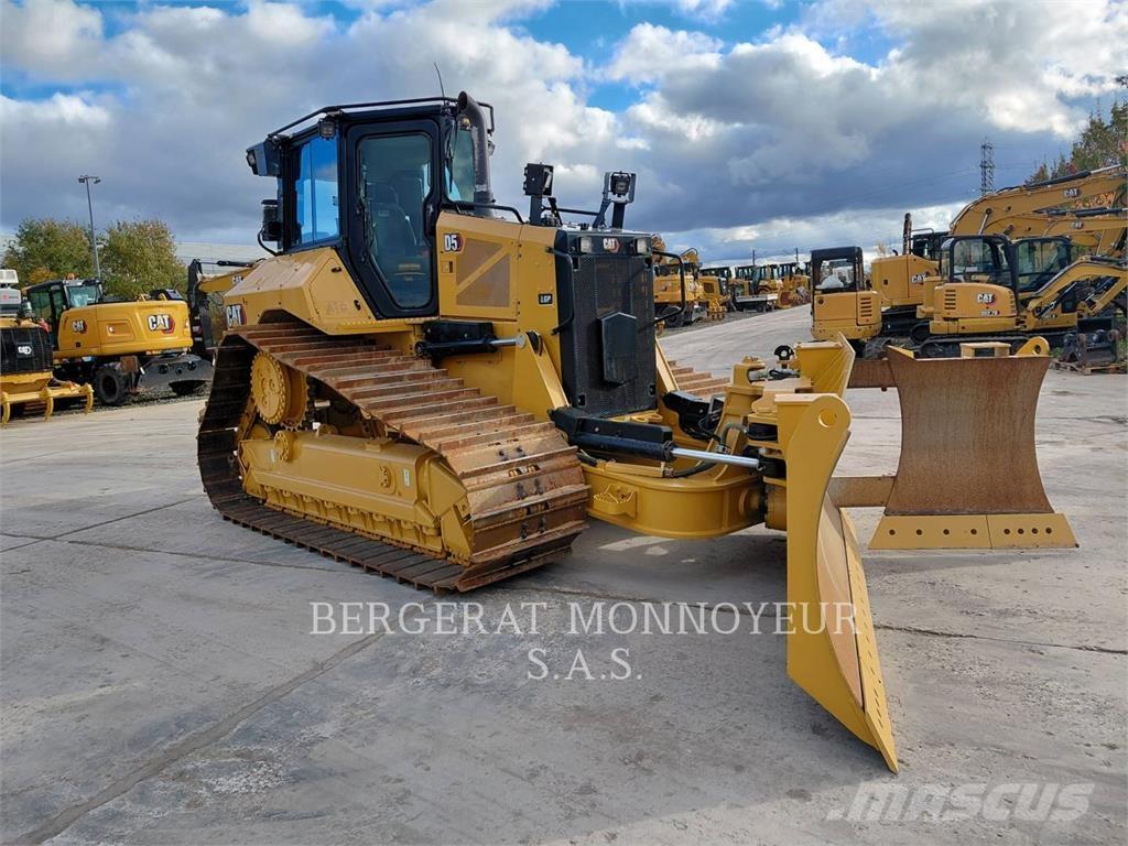 CAT D5 Rupsdozers