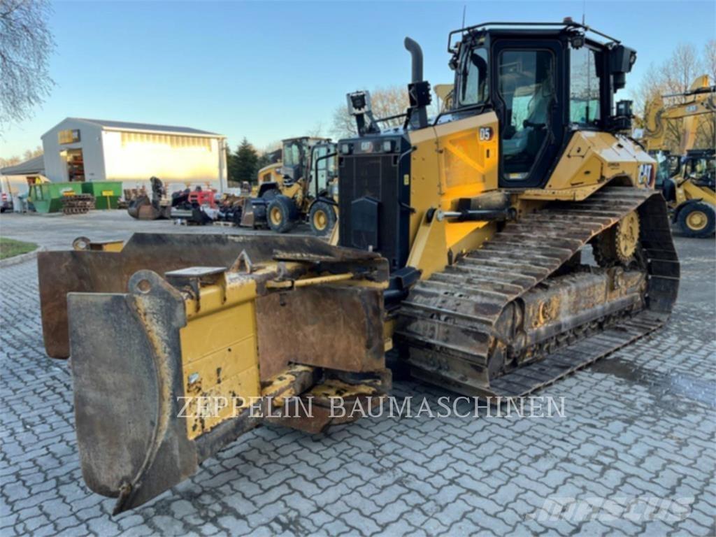 CAT D5 Rupsdozers