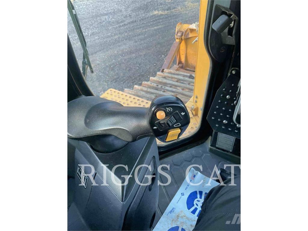 CAT D6 Rupsdozers