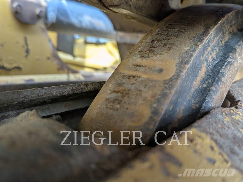 CAT D6K2 Rupsdozers