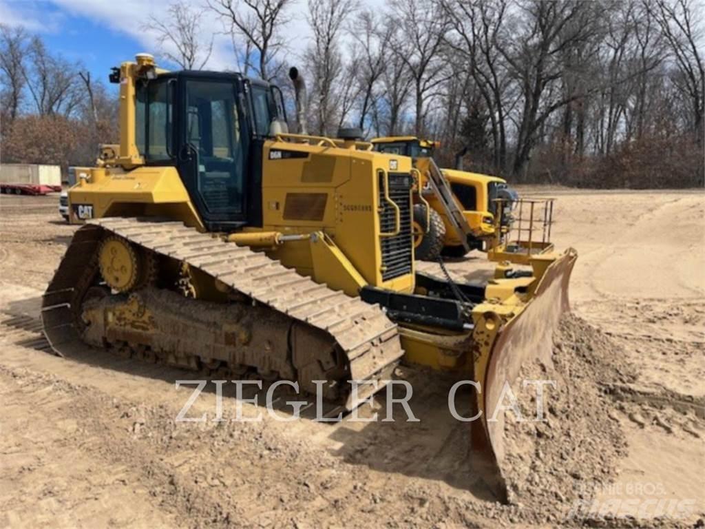 CAT D6N Rupsdozers