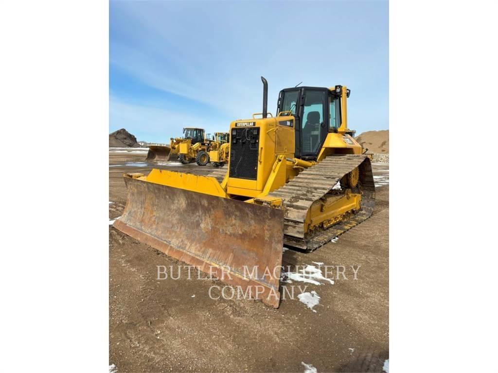 CAT D6N Rupsdozers