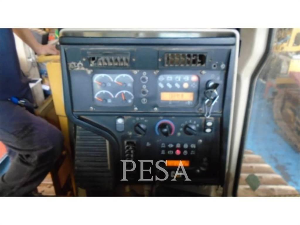 CAT D6T Rupsdozers
