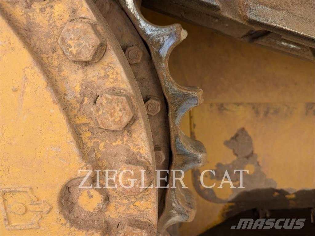 CAT D6T Rupsdozers