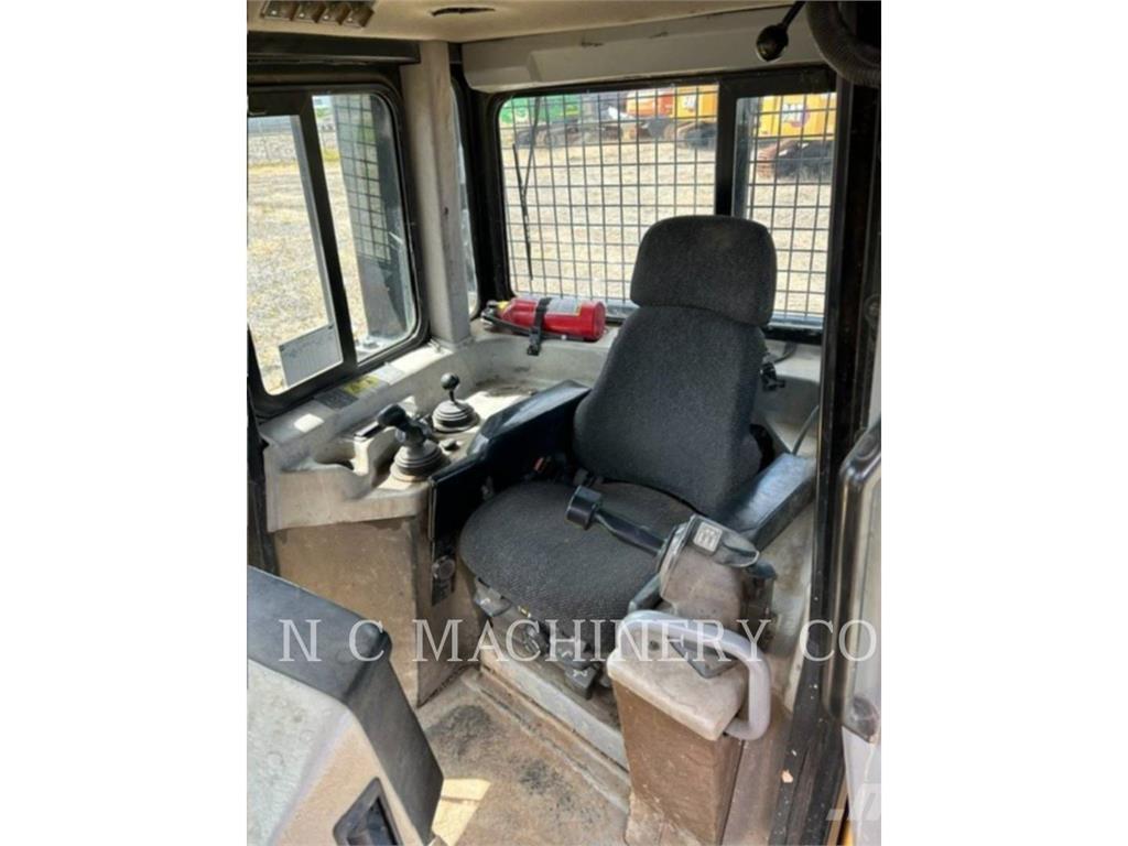 CAT D6T Rupsdozers