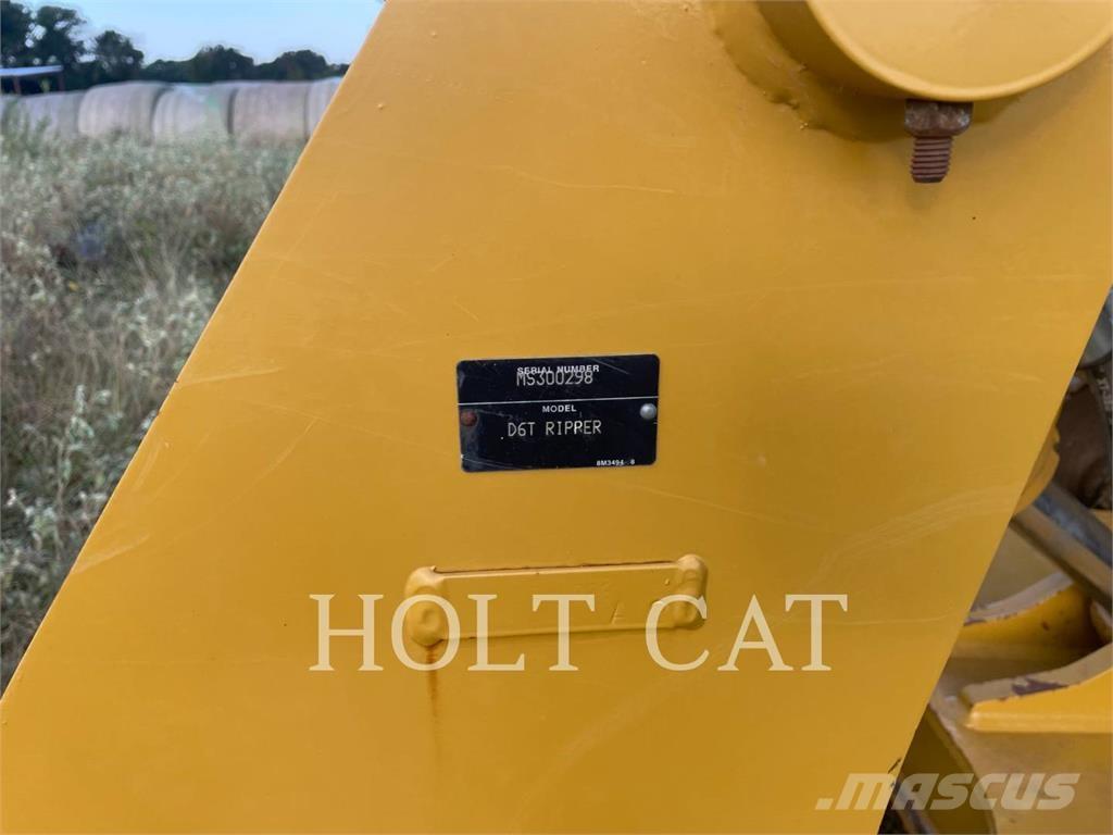 CAT D6T Rupsdozers