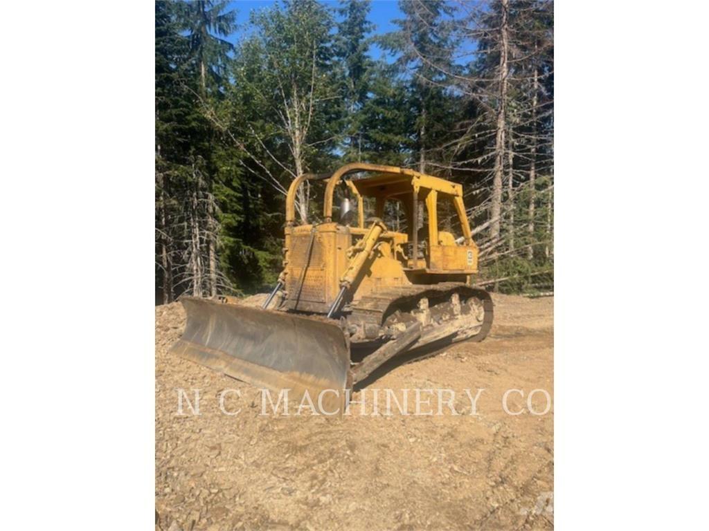 CAT D7G Rupsdozers