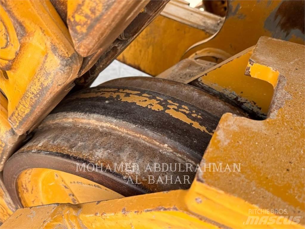 CAT D8-19 Rupsdozers
