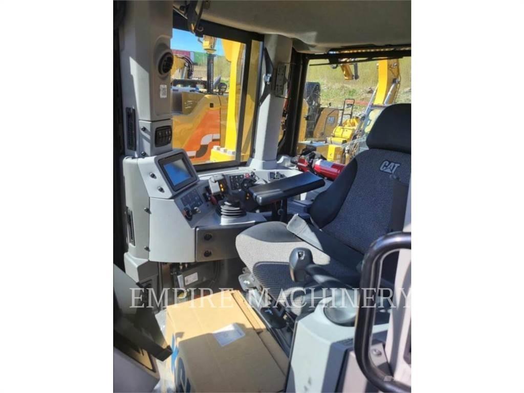 CAT D8-21 Rupsdozers