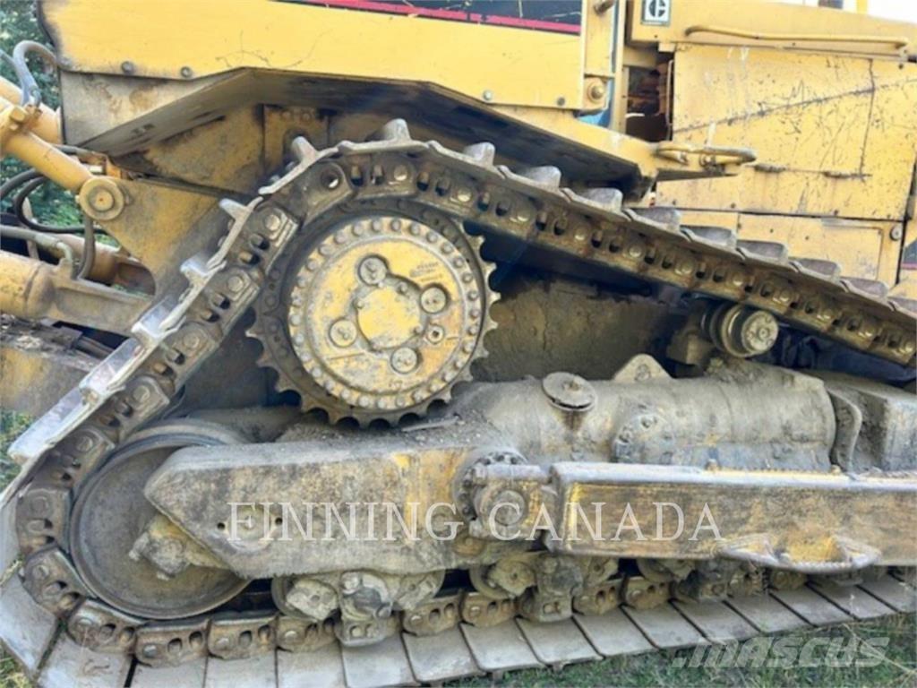 CAT D8N Rupsdozers